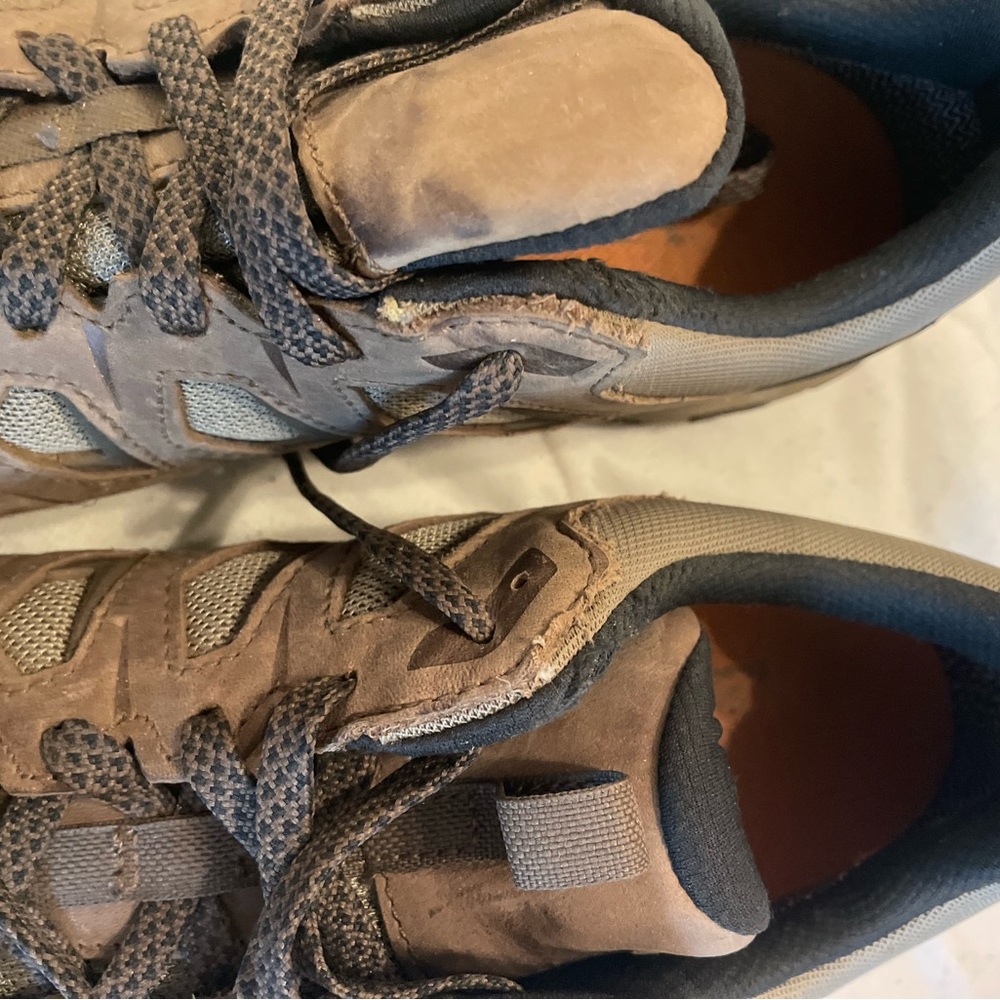 OBOZ Sawtooth 10.5 Hiking boots EUC - Picture 4 of 4